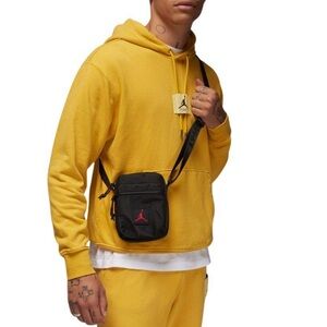 ⭐️NWT: JORDAN - Unisex Festival Bag